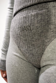 M001- Cheeky Tanga Knit Leggings